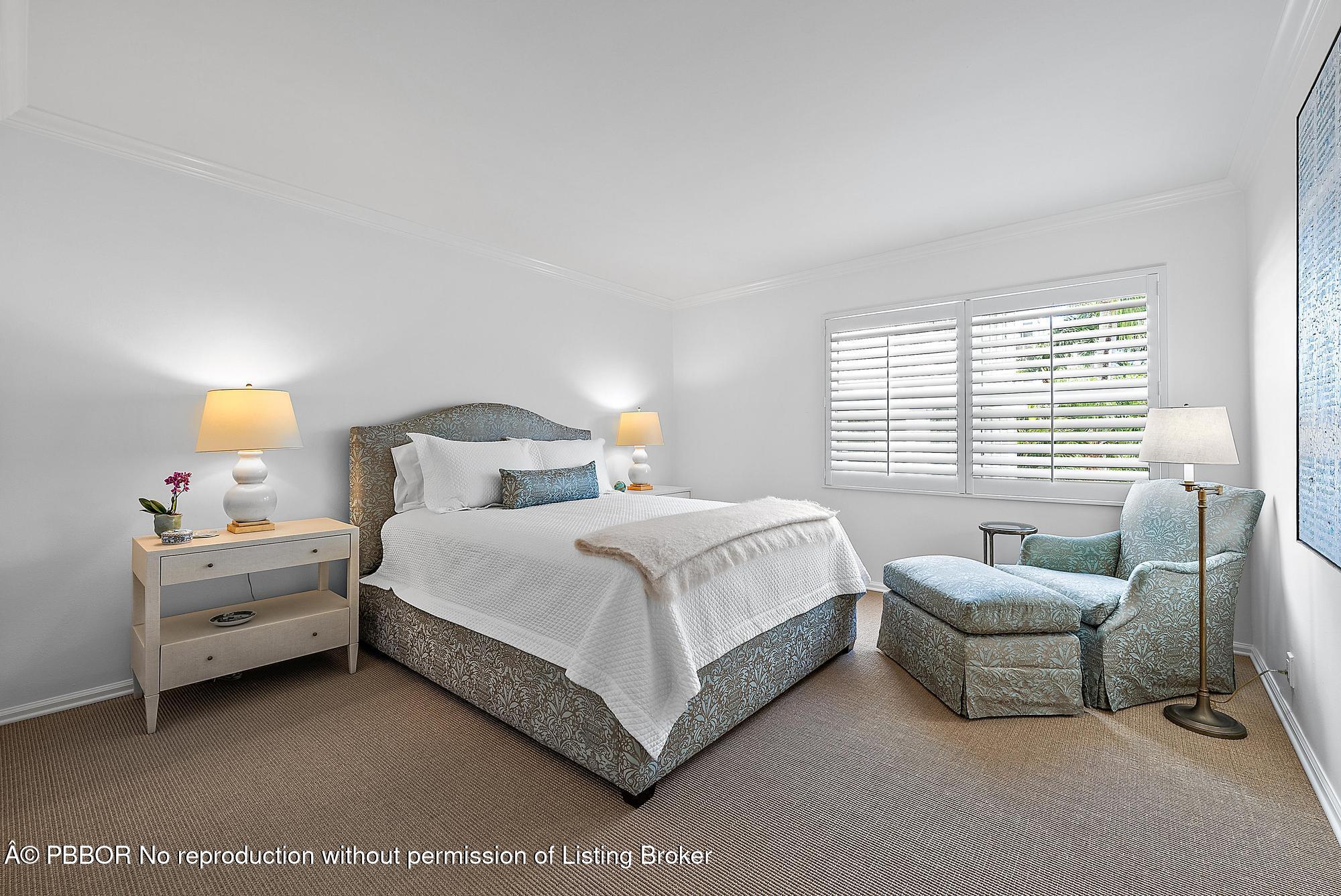 44 Cocoanut Row, Unit 124B Palm Beach, FL 33480 - Photo 11 of 14 44 Cocoanut Row Unit B 124-4