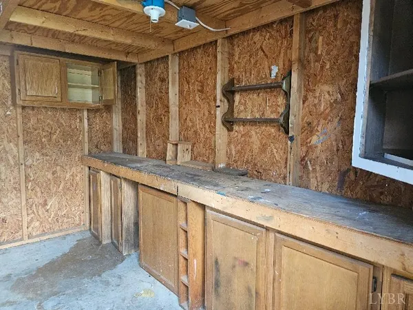 $72,500 | 314 East Hawthorne Street, Covington, VA 24426