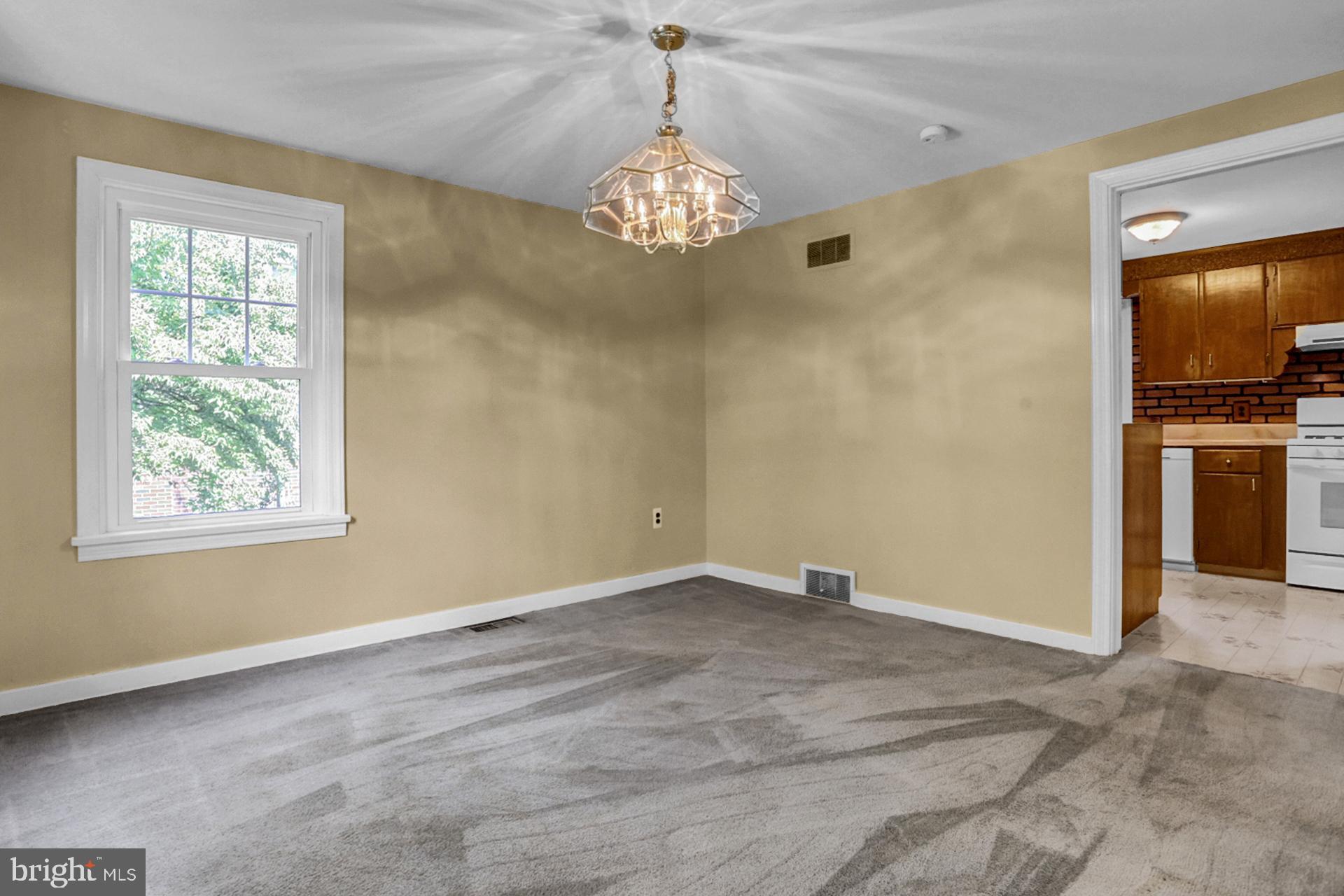 405 North Waverly Street Reading, PA 19607 - Photo 13 of 35 Gallery Image 13