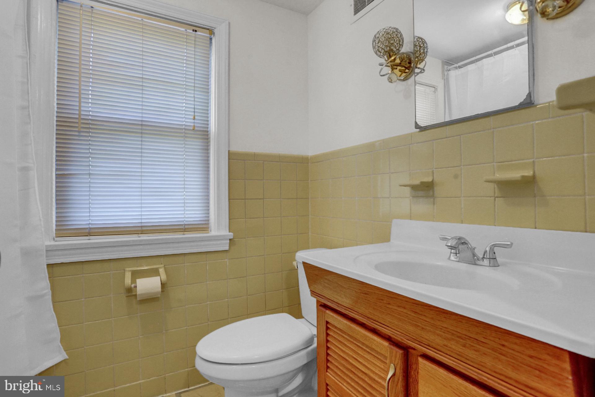 405 North Waverly Street Reading, PA 19607 - Photo 17 of 35 Gallery Image 17