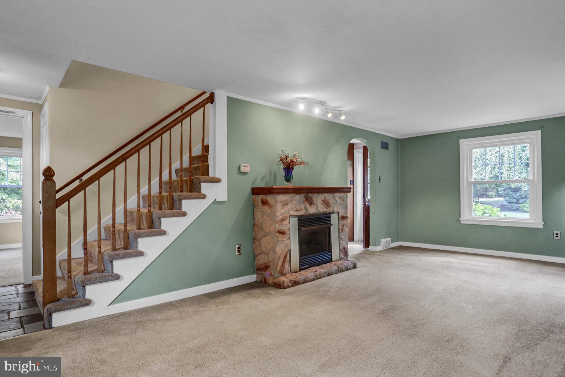 405 North Waverly Street Reading, PA 19607 - Photo 5 of 35 Gallery Image 5