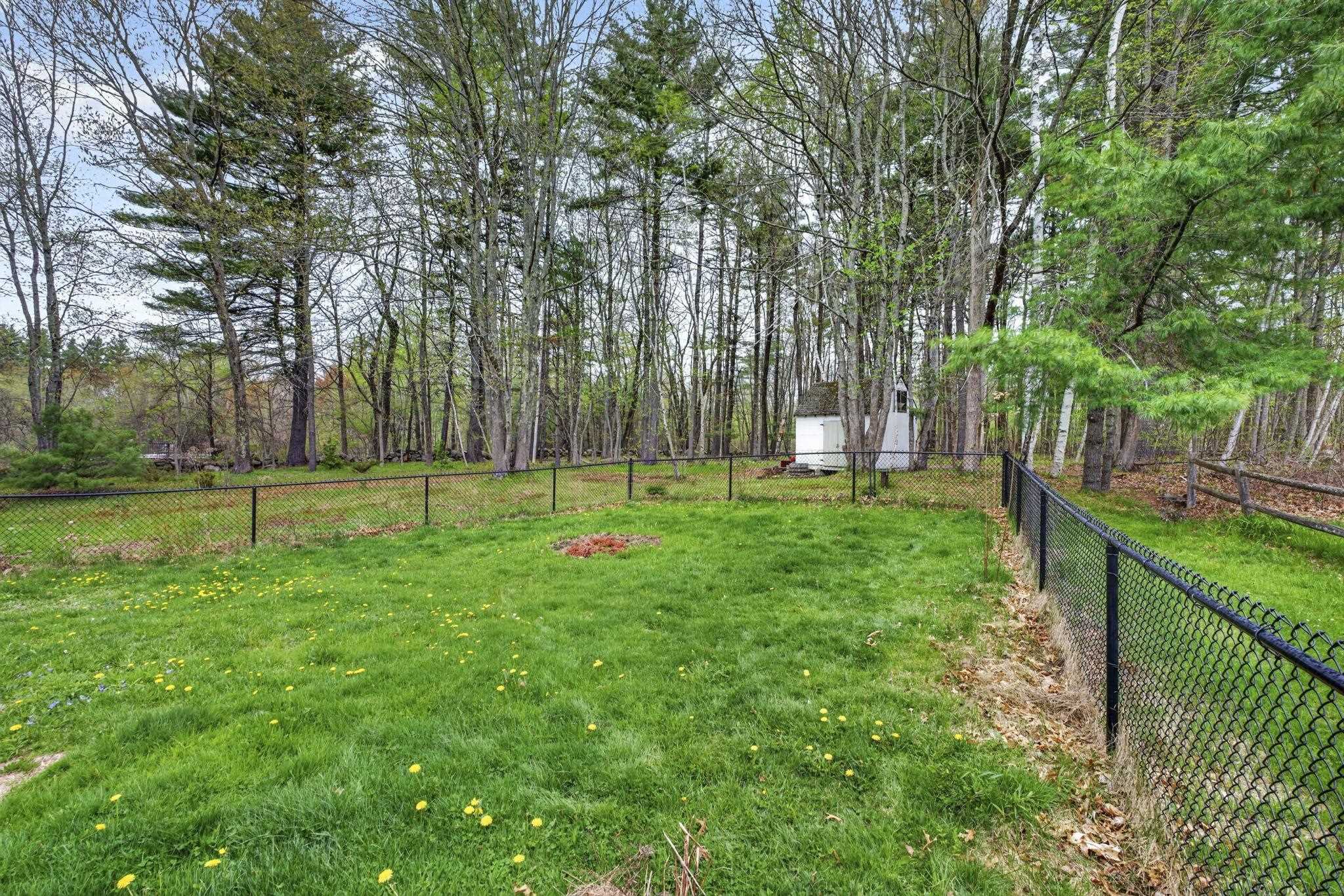 172 Warner Hill Road Derry, NH 03038 - Photo 32 of 39