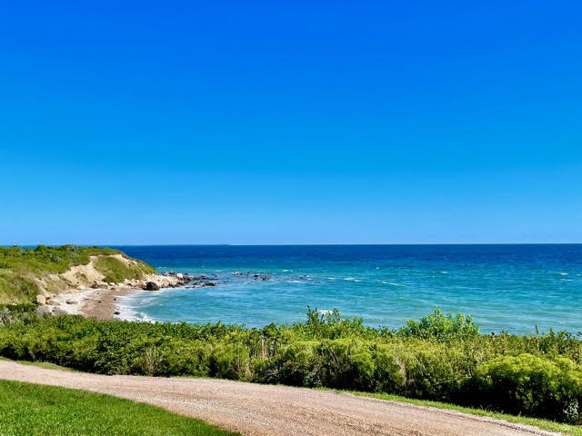 302 Spring Street Block Island, RI 02807 - Photo 7 of 49