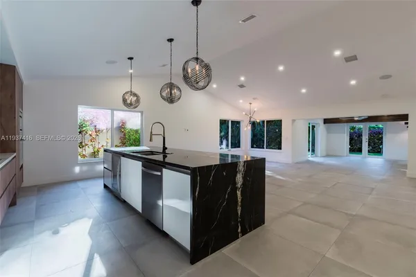 $1,290,000 | 3950 Shearwater Drive, Jupiter, FL 33477