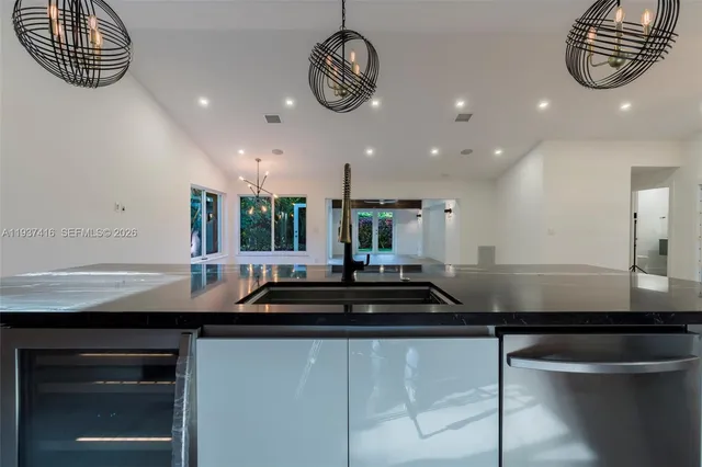 $1,375,000 | 3950 Shearwater Drive, Jupiter, FL 33477