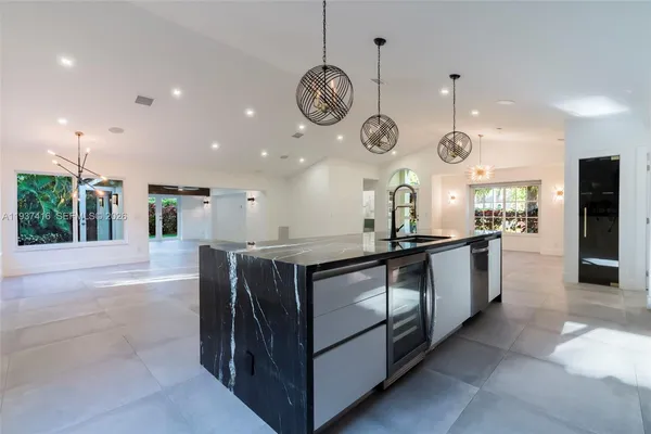 $1,290,000 | 3950 Shearwater Drive, Jupiter, FL 33477