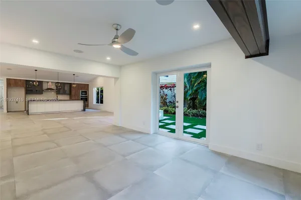 $1,290,000 | 3950 Shearwater Drive, Jupiter, FL 33477