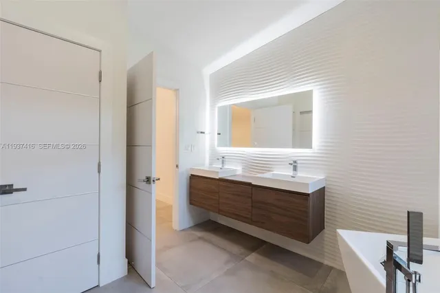 $1,375,000 | 3950 Shearwater Drive, Jupiter, FL 33477