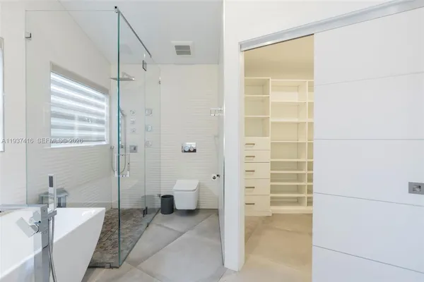 $1,290,000 | 3950 Shearwater Drive, Jupiter, FL 33477