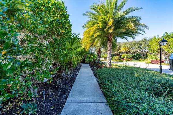 $1,290,000 | 3950 Shearwater Drive, Jupiter, FL 33477