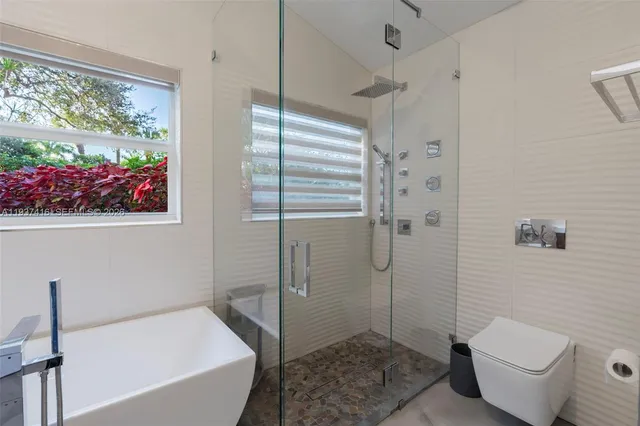 $1,375,000 | 3950 Shearwater Drive, Jupiter, FL 33477