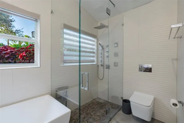 $1,290,000 | 3950 Shearwater Drive, Jupiter, FL 33477