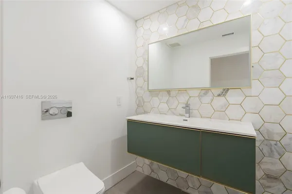 $1,290,000 | 3950 Shearwater Drive, Jupiter, FL 33477