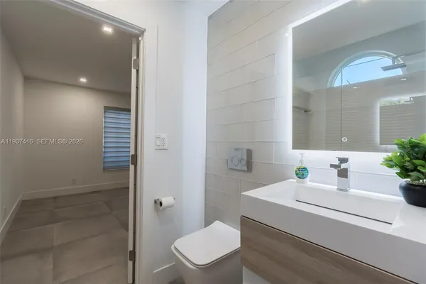 $1,290,000 | 3950 Shearwater Drive, Jupiter, FL 33477