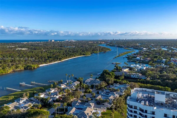 $1,290,000 | 3950 Shearwater Drive, Jupiter, FL 33477