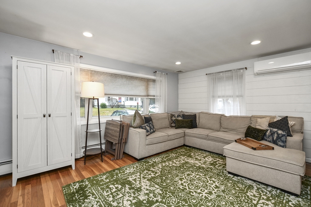 3 Virginia Road Tewksbury, MA 01876 - Photo 5 of 41 Gallery Image 5