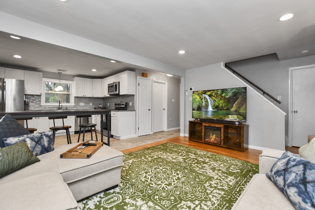 3 Virginia Road Tewksbury, MA 01876 - Photo 7 of 41 Gallery Image 7