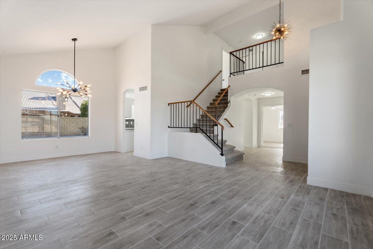 1207 North Velero Street Chandler, AZ 85225 - Photo 4 of 29 04-A7400654