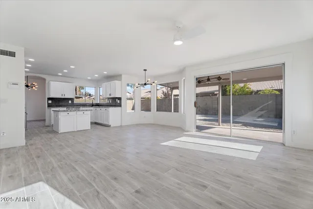 $2,800 | 1207 North Velero Street, Chandler, AZ 85225