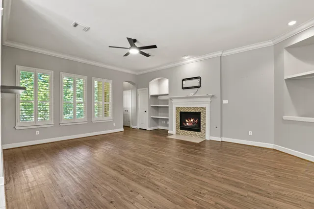 $600,000 | 38 Driftdale Place, The Woodlands, TX 77389