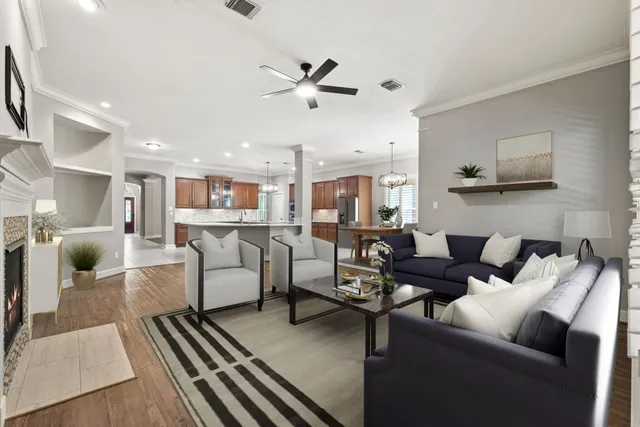 $600,000 | 38 Driftdale Place, The Woodlands, TX 77389