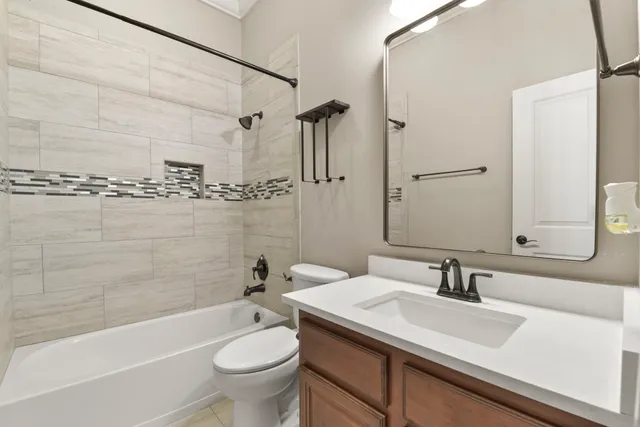 $600,000 | 38 Driftdale Place, The Woodlands, TX 77389