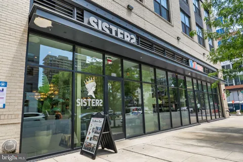 $820,000 | 521 North Washington Street, Unit 101, Alexandria, VA 22314