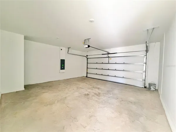 $1,995 | 3666 Hardman Dr Lake, Lake Wales, FL 33853