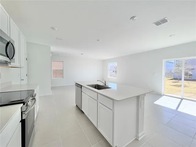 $2,300 | 3666 Hardman Dr Lake, Lake Wales, FL 33853