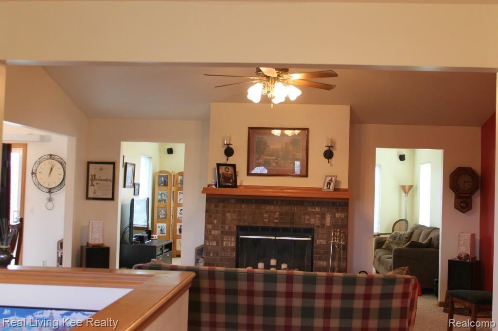 3855 Bishop Road Dryden, MI 48428 - Photo 4 of 26 IMG_1021.jpg