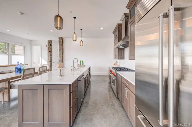 $970,000 | 226 Main Street, Unit 301, Beacon, NY 12508