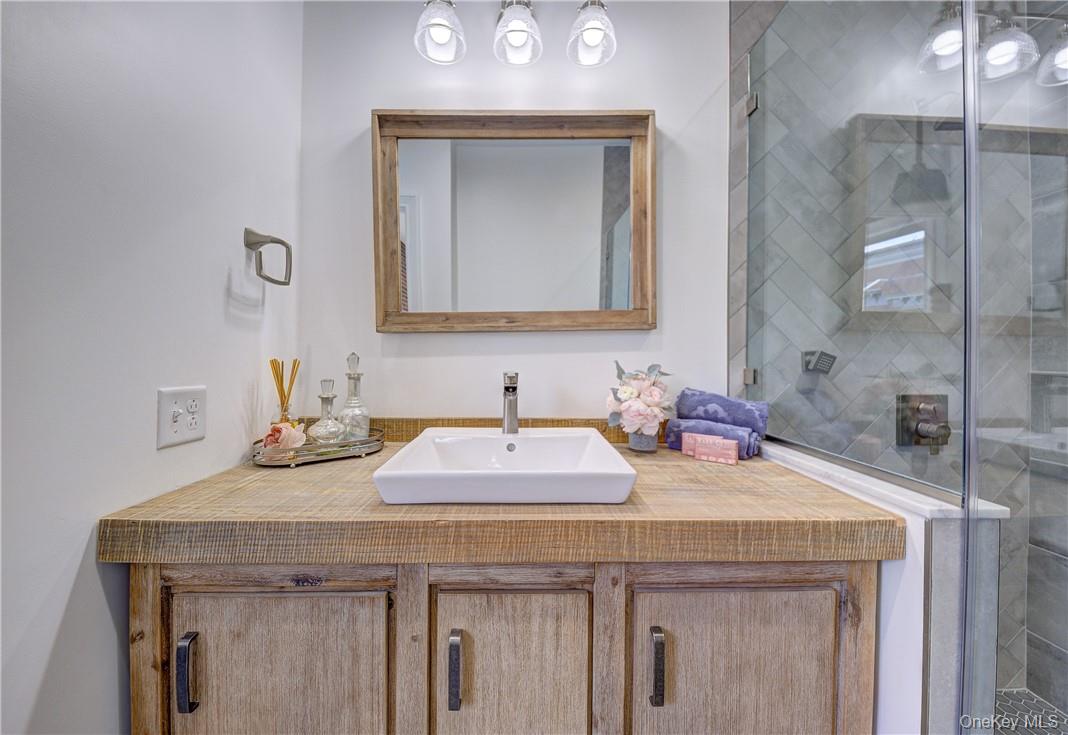 226 Main Street, Unit 301 Beacon, NY 12508 - Photo 20 of 28