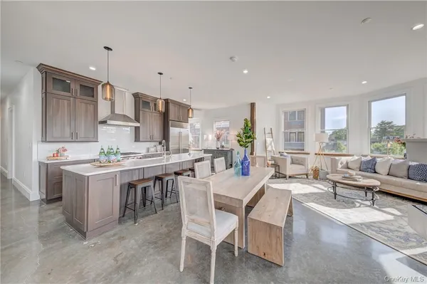 $970,000 | 226 Main Street, Unit 301, Beacon, NY 12508