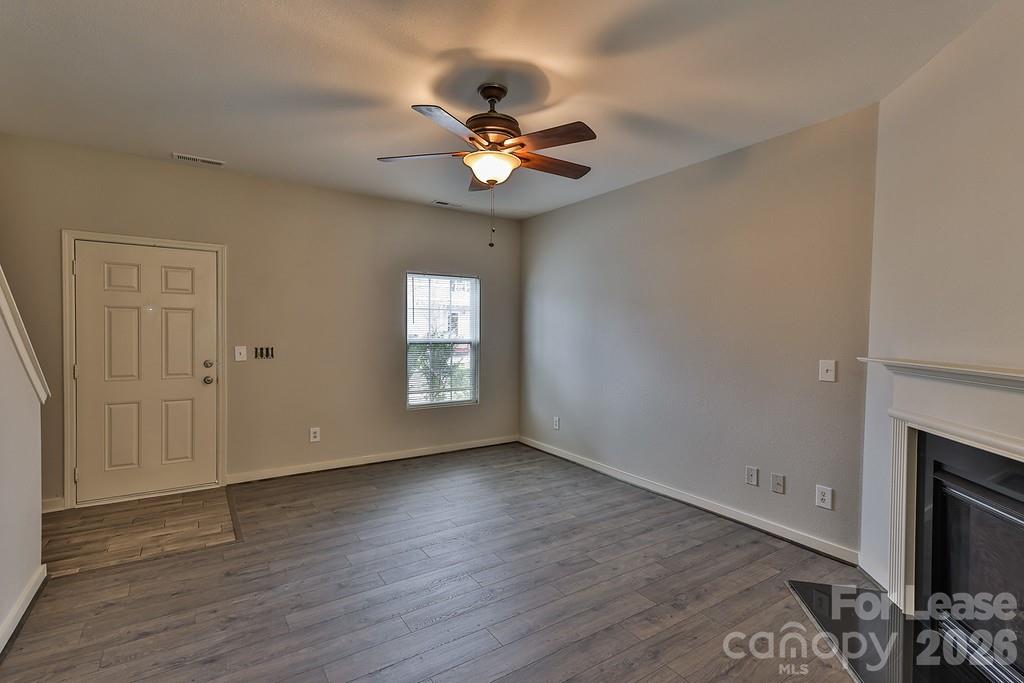 8946 Chalkstone Road Charlotte, NC 28216 - Photo 17 of 37