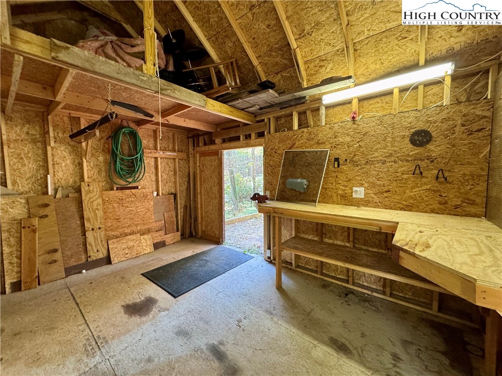 496 Laurelwood Lane Boone, NC 28607 - Photo 39 of 45 a yellow room with shower