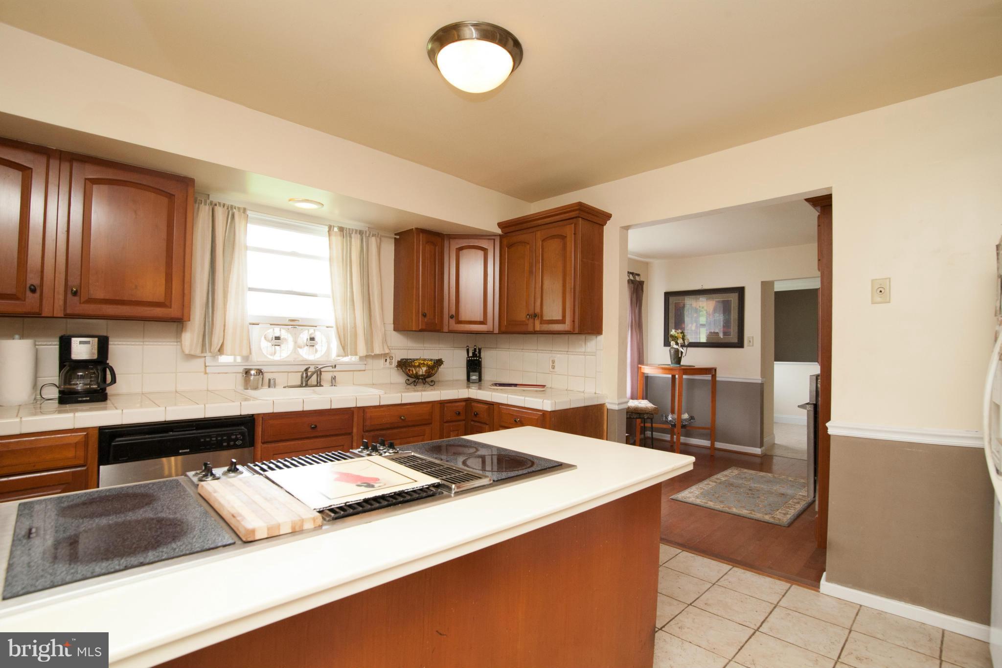 4120 Back Woods Road Westminster, MD 21158 - Photo 6 of 29 Kitchen
