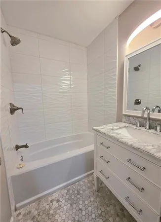 $3,600 | 765 North Parkwood Road, Decatur, GA 30030