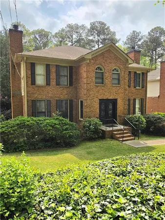 $3,600 | 765 North Parkwood Road, Decatur, GA 30030