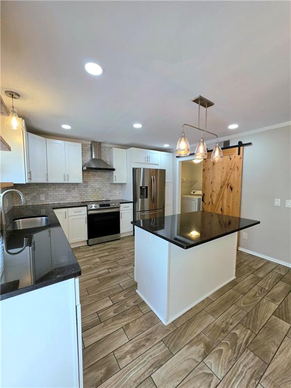 765 North Parkwood Road Decatur, GA 30030 - Photo 10 of 31