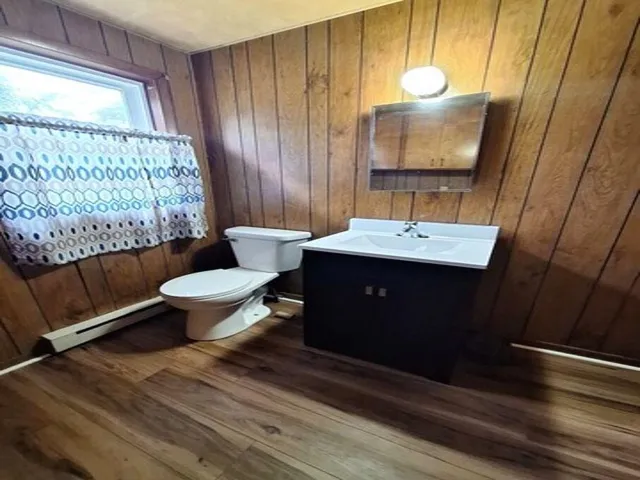 $230,000 | 200 Oregon Street, Troy Grove, IL 61372