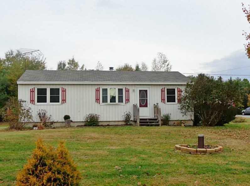 4 Getchell Road Clifton, ME 04428 - Photo 1 of 19 Exterior Front. 3 bedroom ranch...