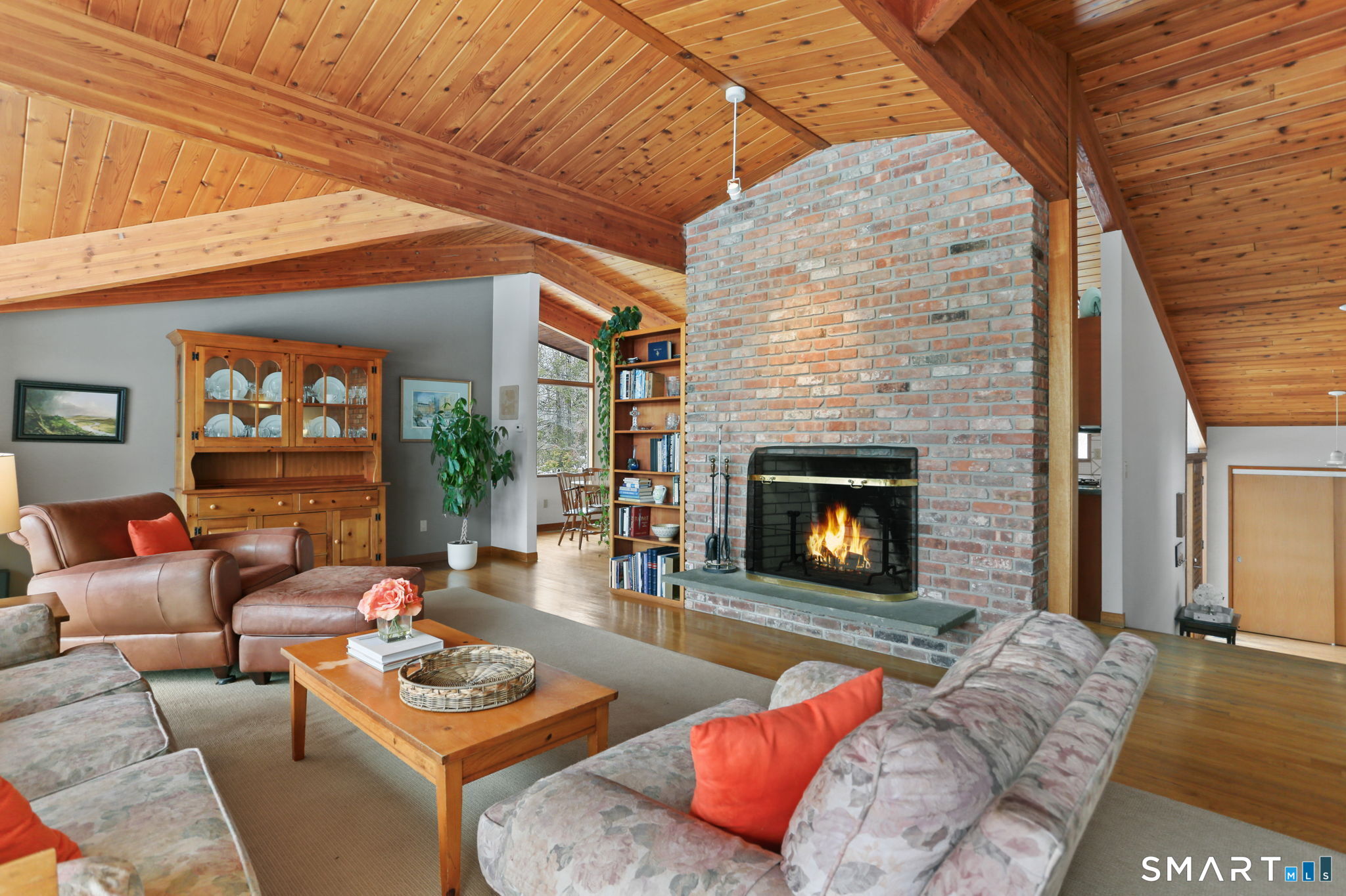 51 Deer Run Road Wilton, CT 06897 - Photo 11 of 40