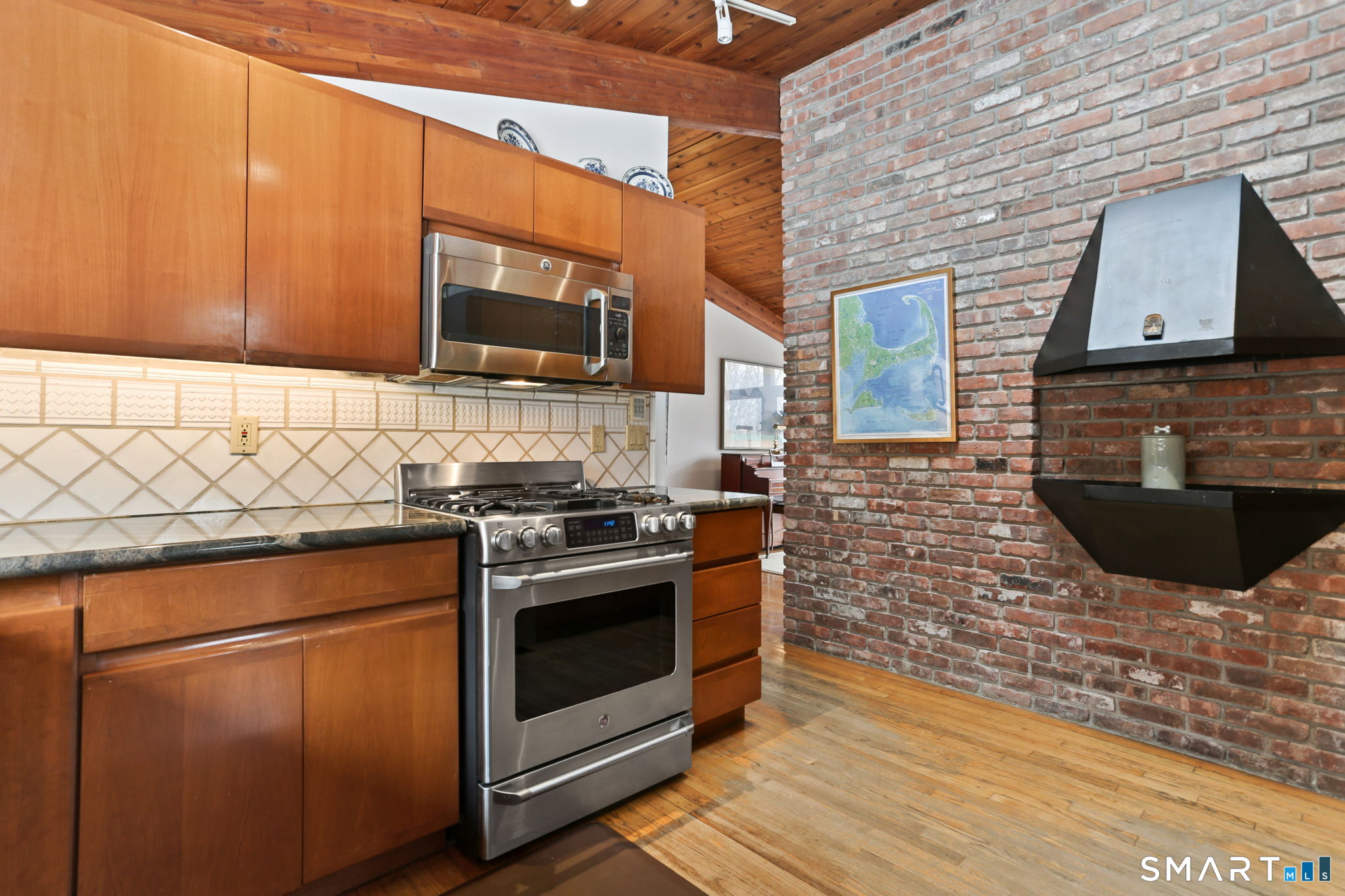 51 Deer Run Road Wilton, CT 06897 - Photo 20 of 40