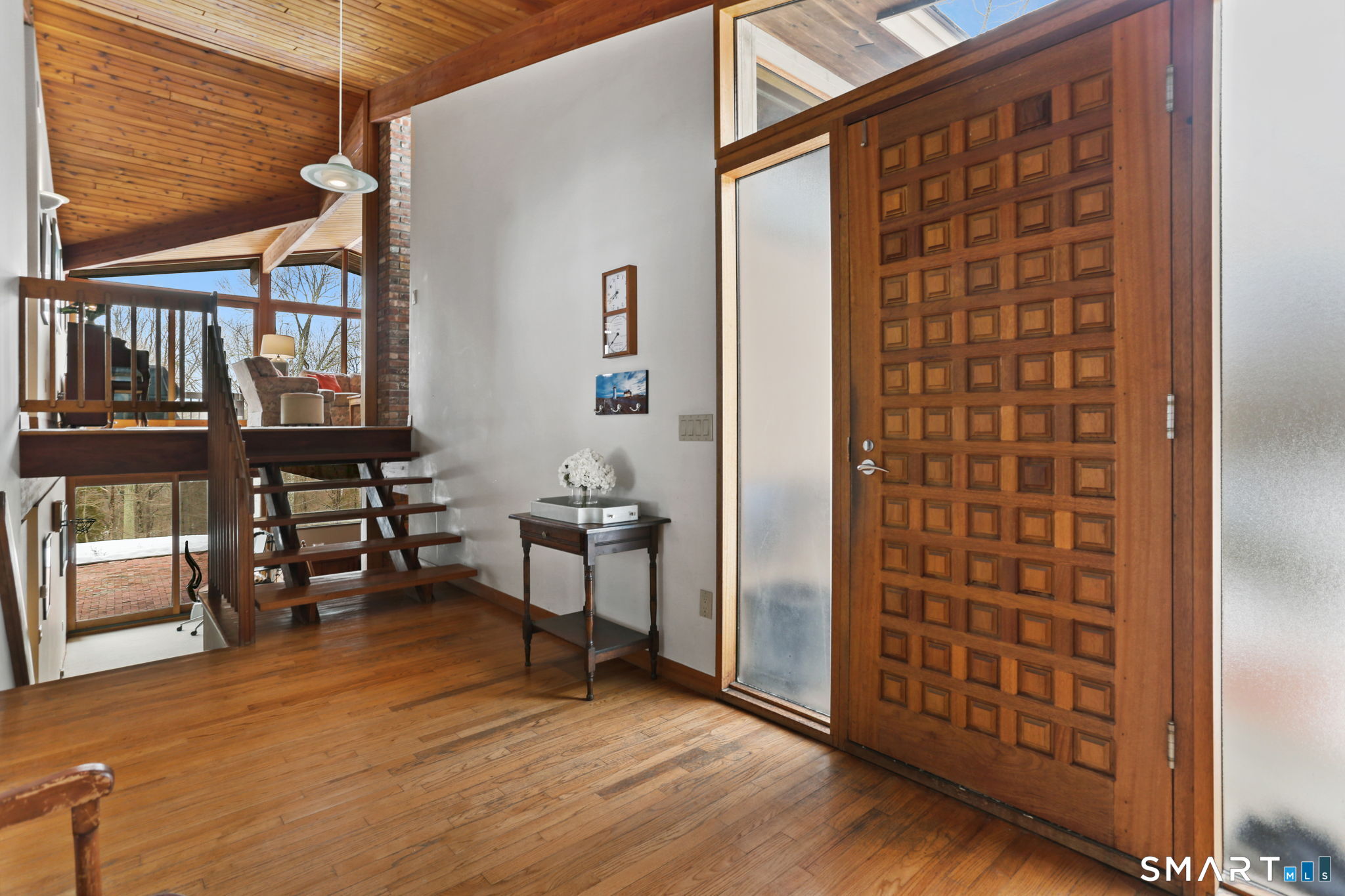 51 Deer Run Road Wilton, CT 06897 - Photo 5 of 40