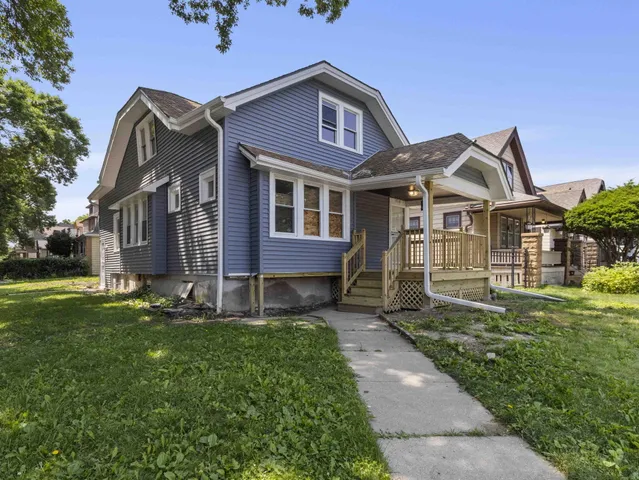 $145,000 | 1701 West Keefe Avenue, Milwaukee, WI 53206
