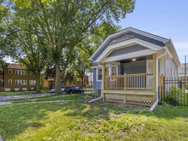 $145,000 | 1701 West Keefe Avenue, Milwaukee, WI 53206