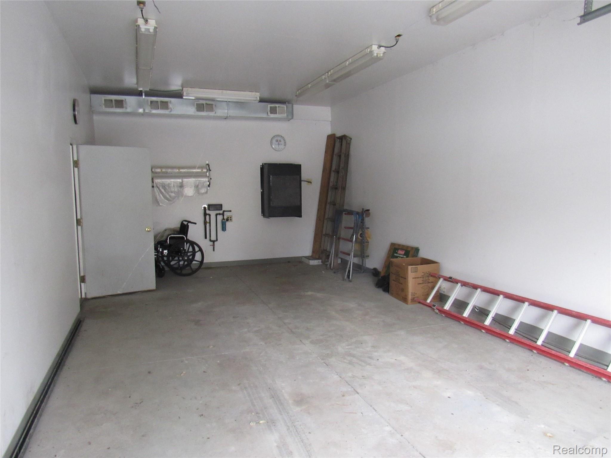 5740 Textile Road Ypsilanti, MI 48197 - Photo 43 of 62 Cross Draft Paint Booth included