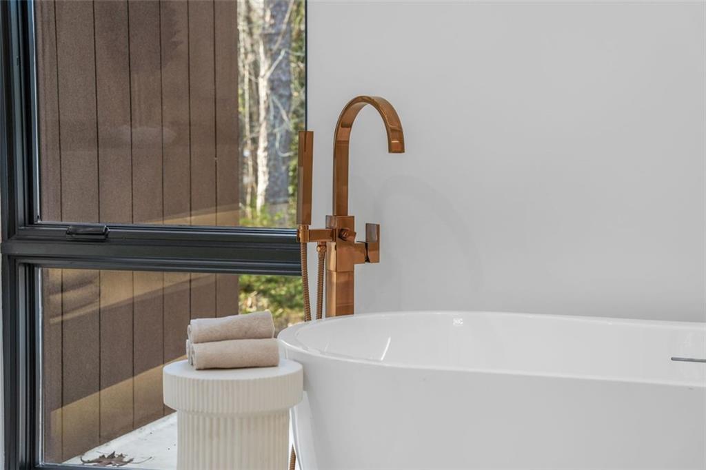 1736 Cox Road Roswell, GA 30075 - Photo 50 of 92 a bathroom with a sink and toilet