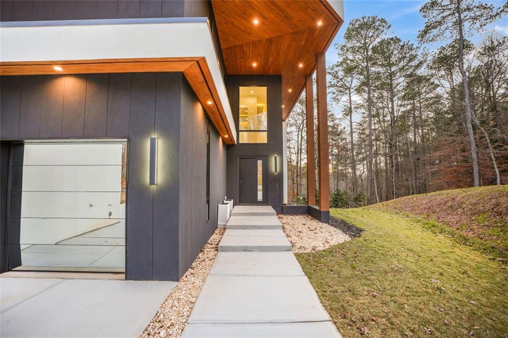 1736 Cox Road Roswell, GA 30075 - Photo 6 of 92