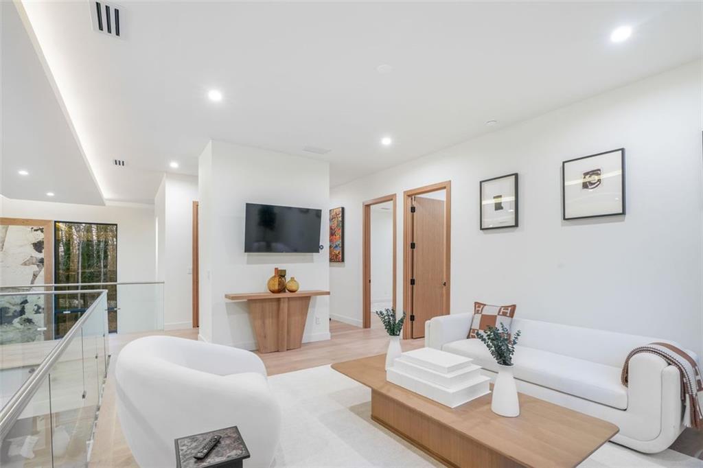 1736 Cox Road Roswell, GA 30075 - Photo 62 of 92